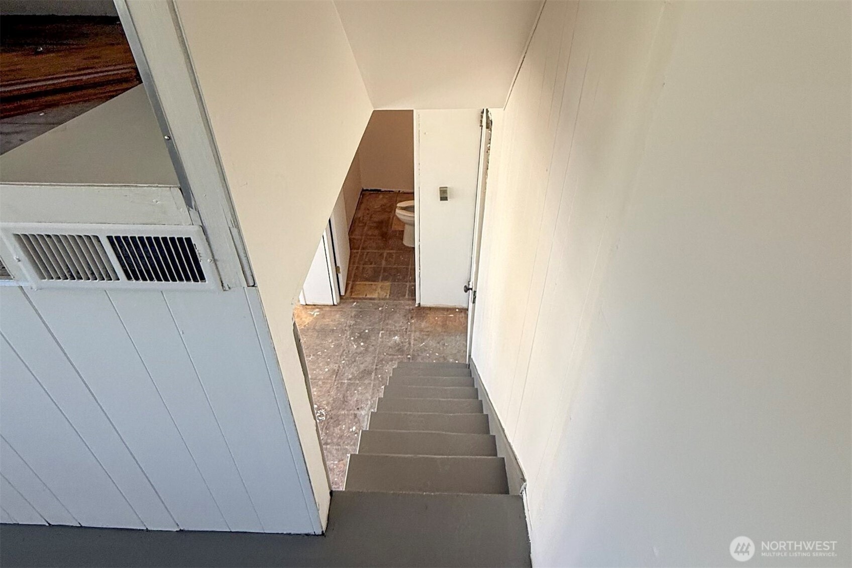 1300 12th Street Property Photo 9