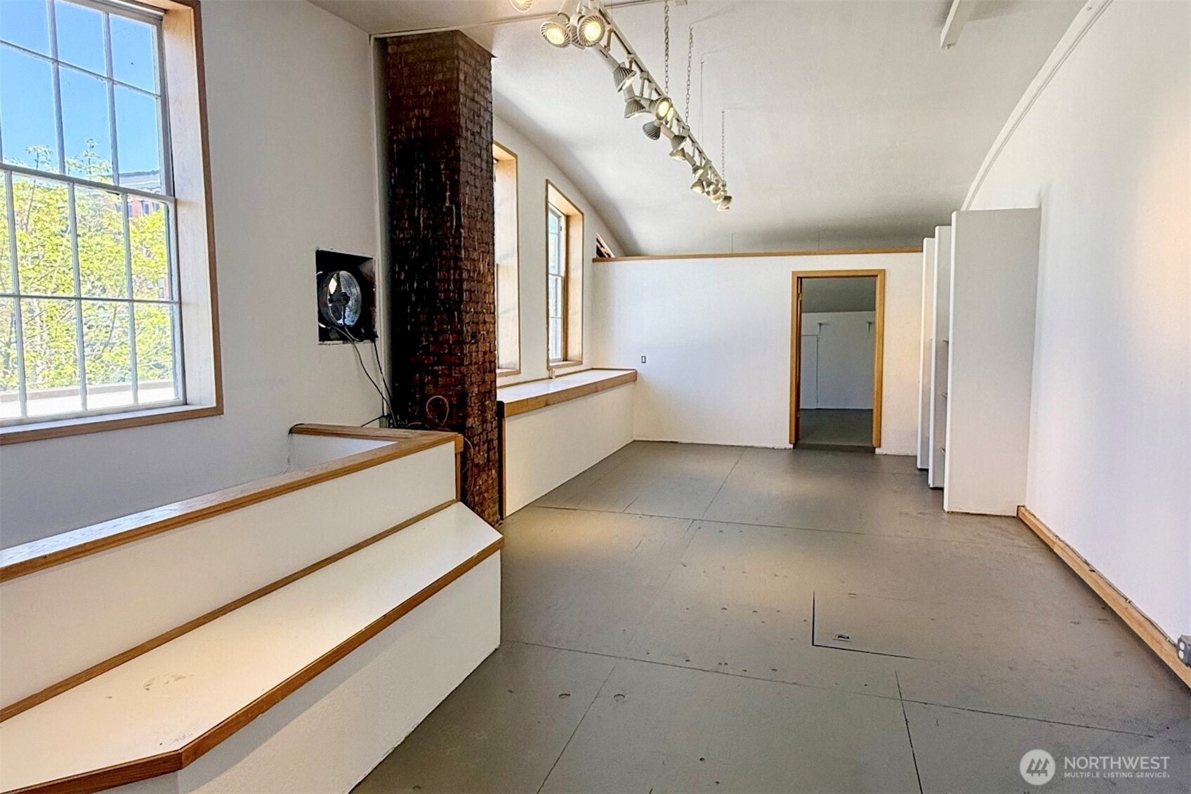 1300 12th Street Property Photo 16