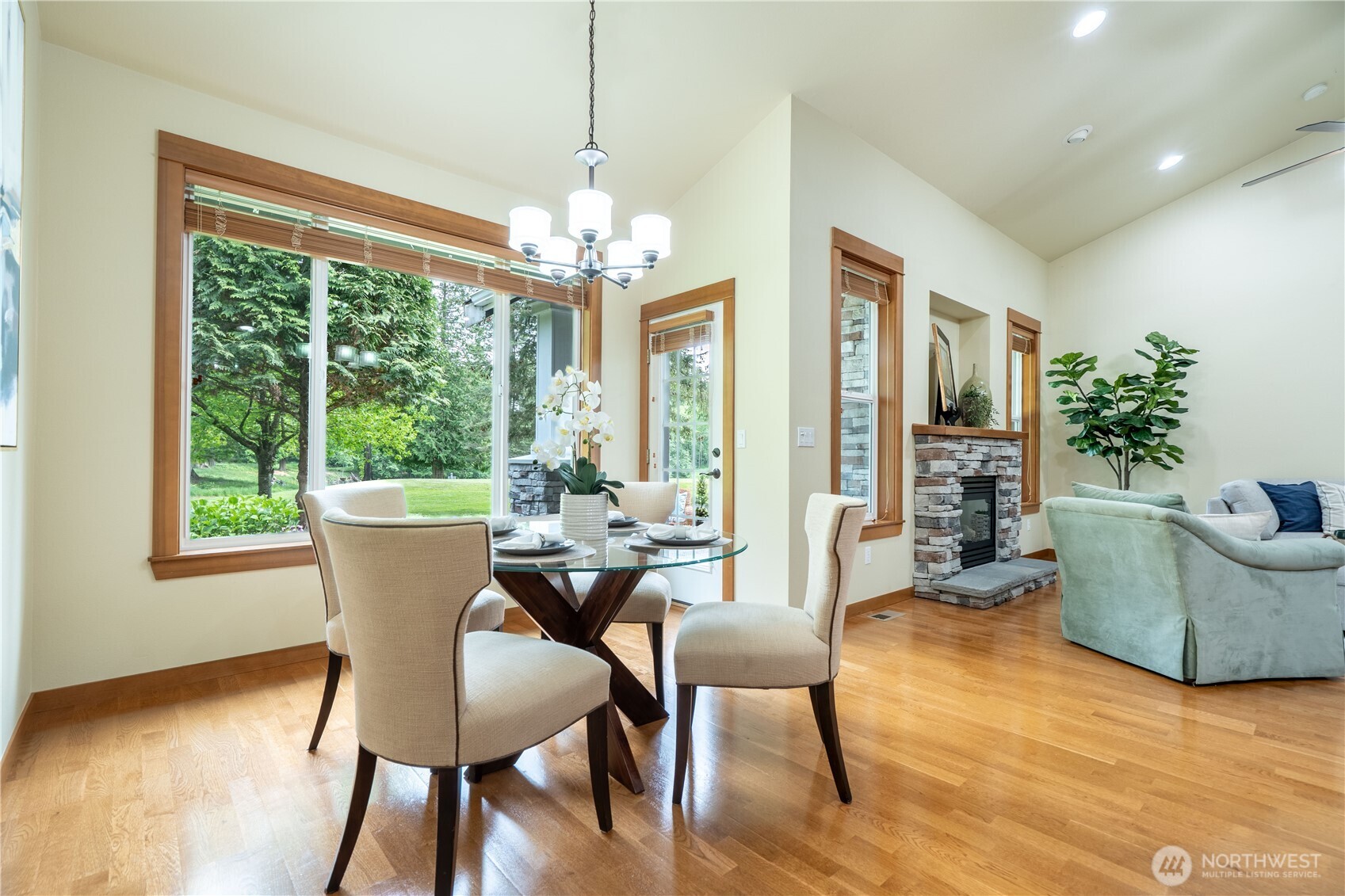 8584 Blue Grouse Way Property Photo 15