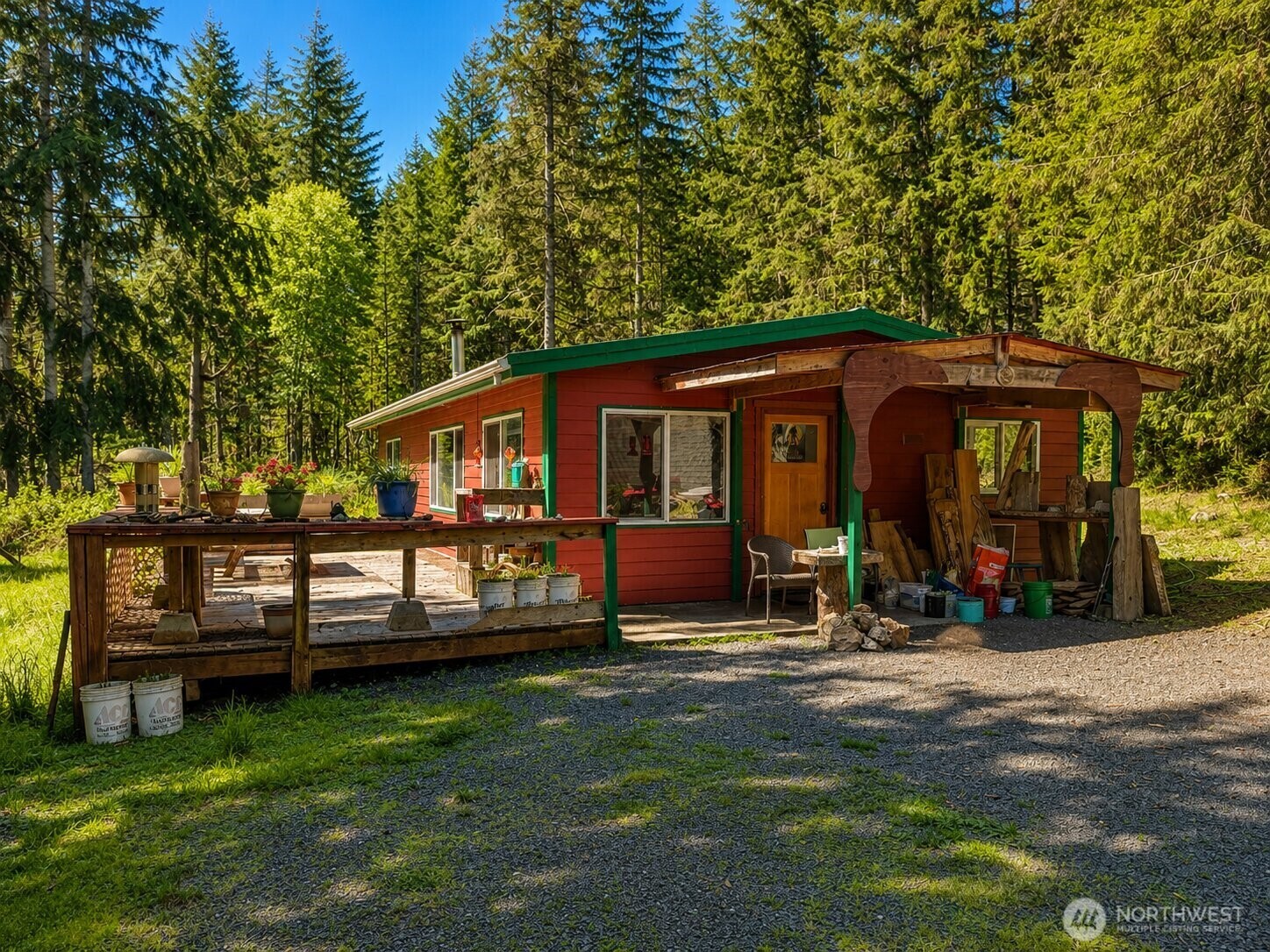 231 E Strong Road Property Photo 6