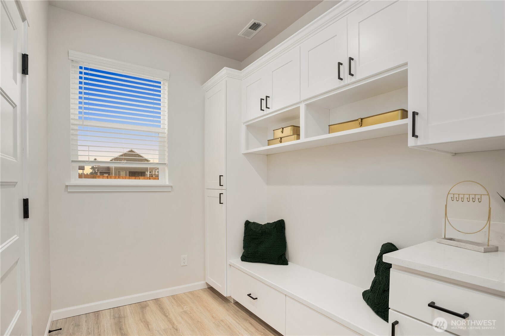14703 88th Way 22 Property Photo 10