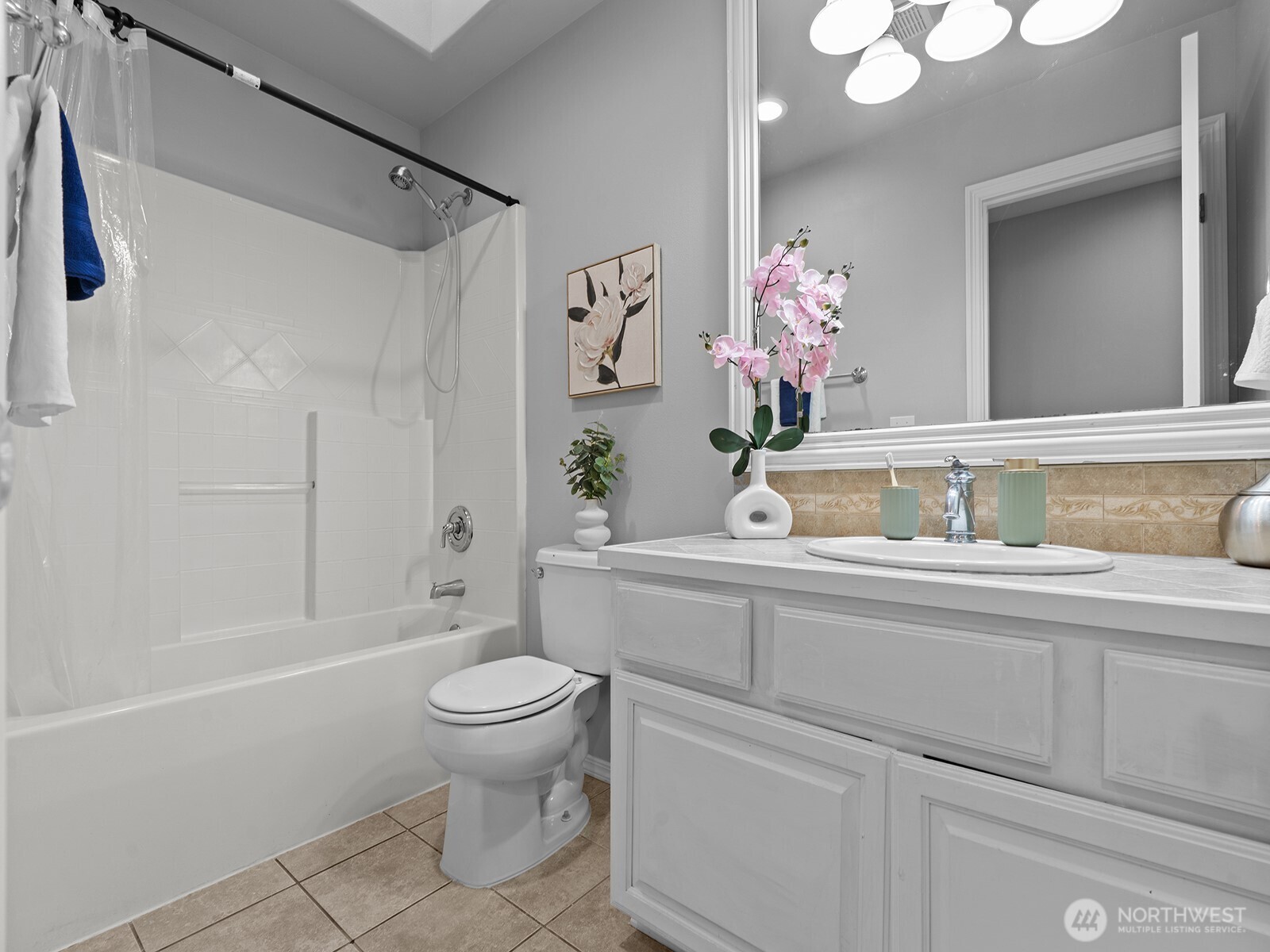 2520092 Property Photo 29