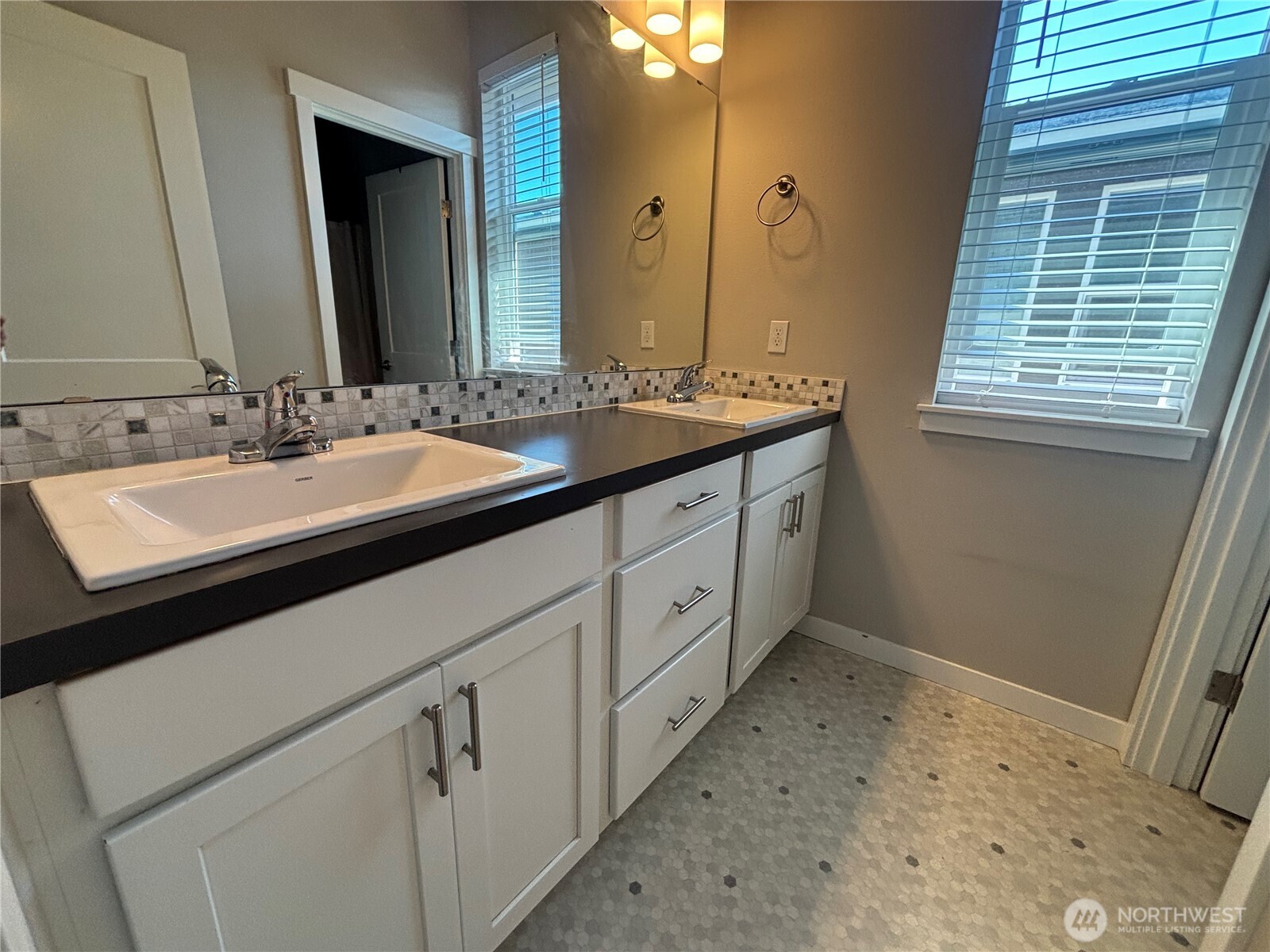 6606 Kayak Place Property Photo 17