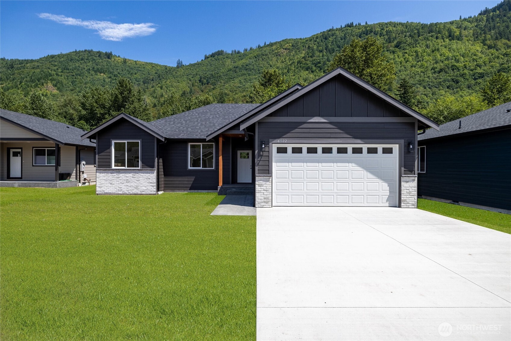 6522 Watson Loop Property Photo 1