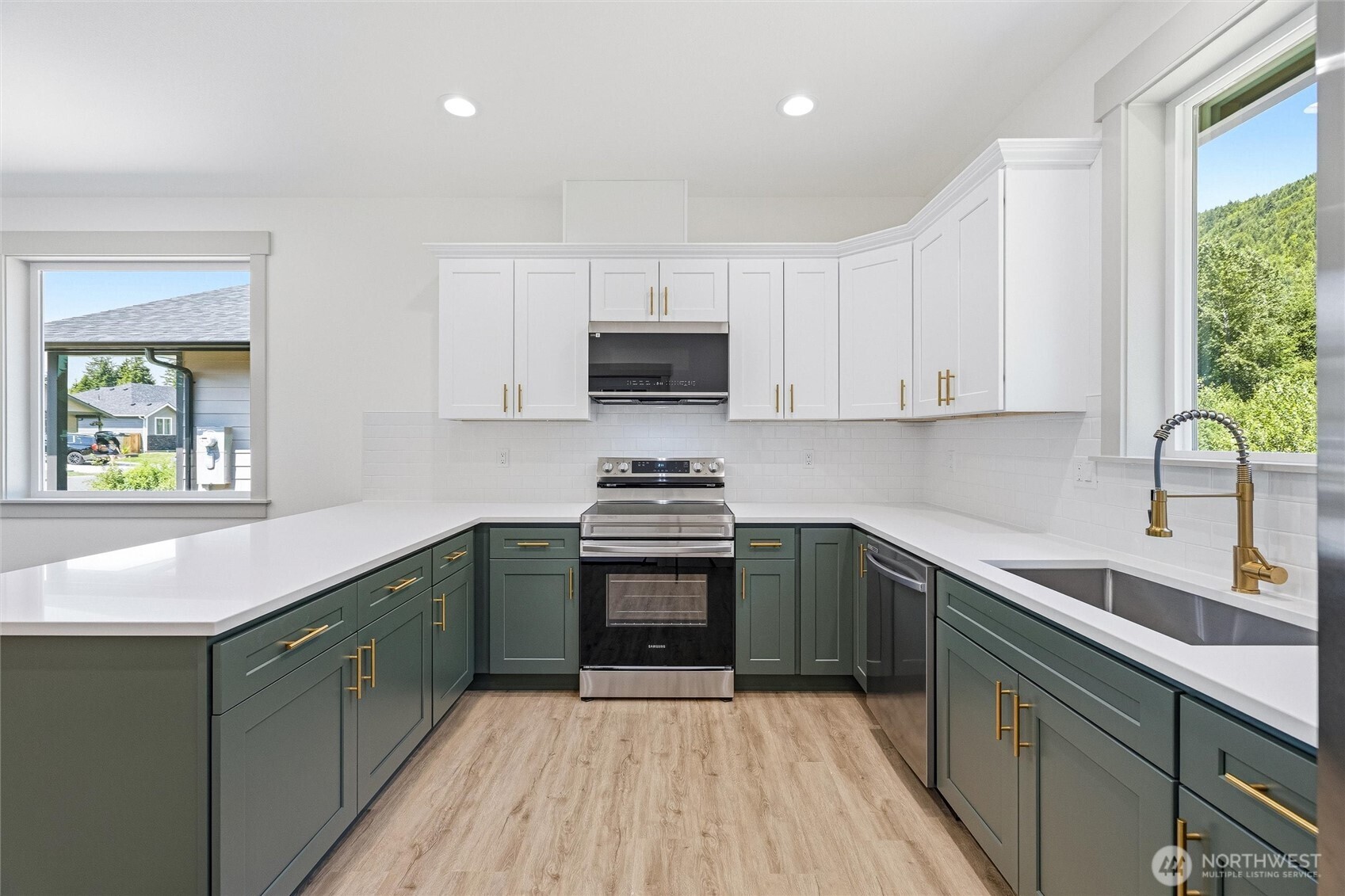 6522 Watson Loop Property Photo 8