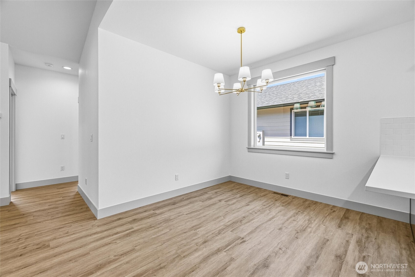 6522 Watson Loop Property Photo 9