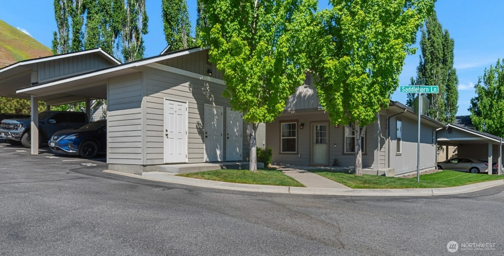 2152 Roper Lane Property Photo 2