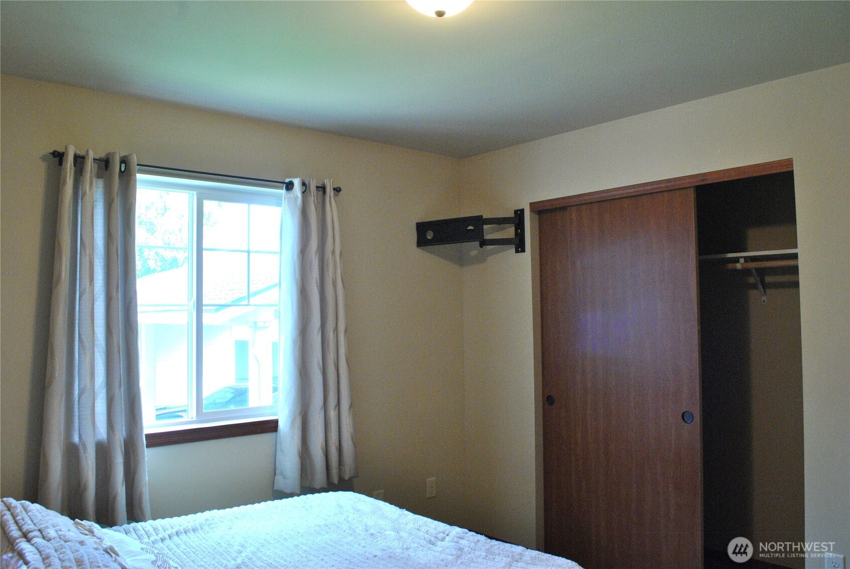 2152 Roper Lane Property Photo 17