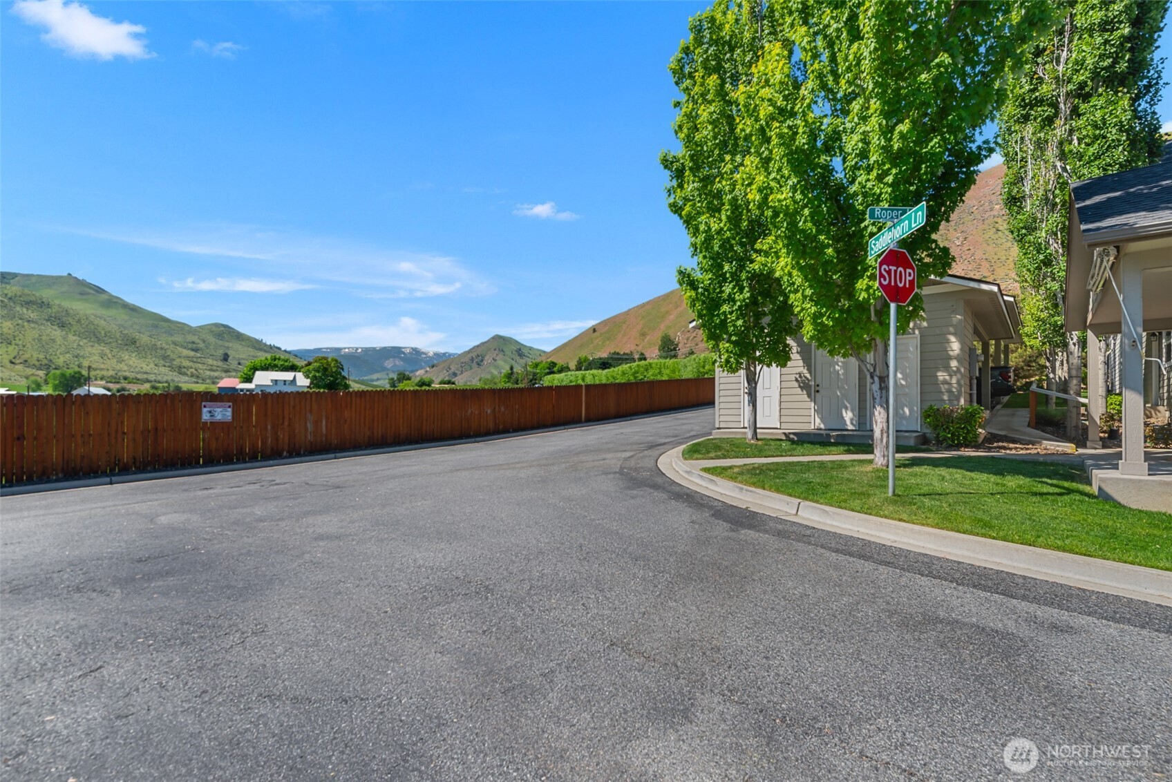 2152 Roper Lane Property Photo 25