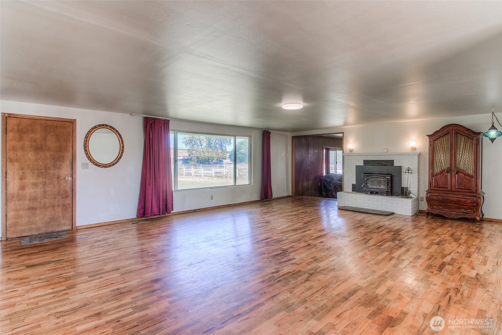 11704 Gilbert Road Property Photo 8