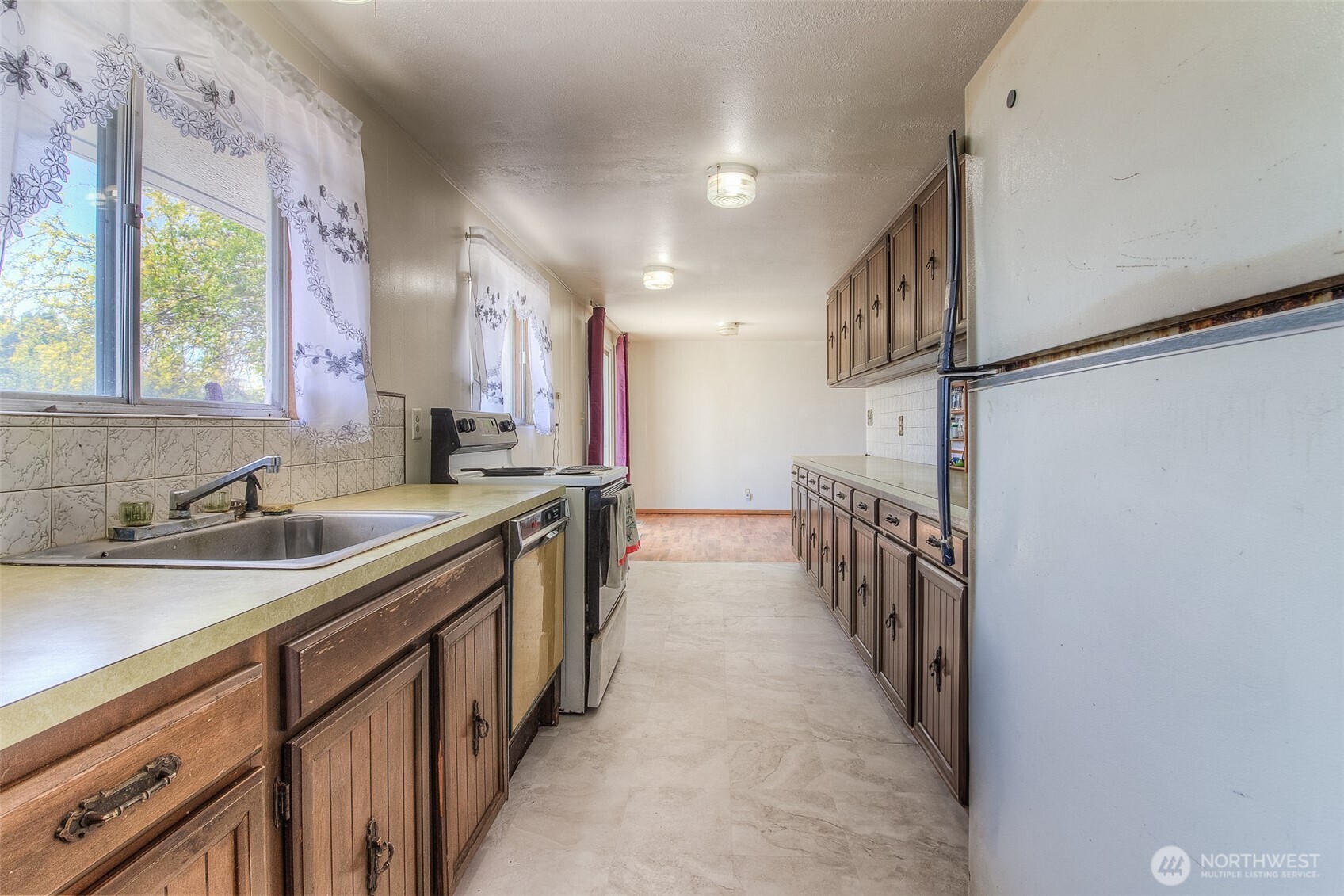 11704 Gilbert Road Property Photo 10