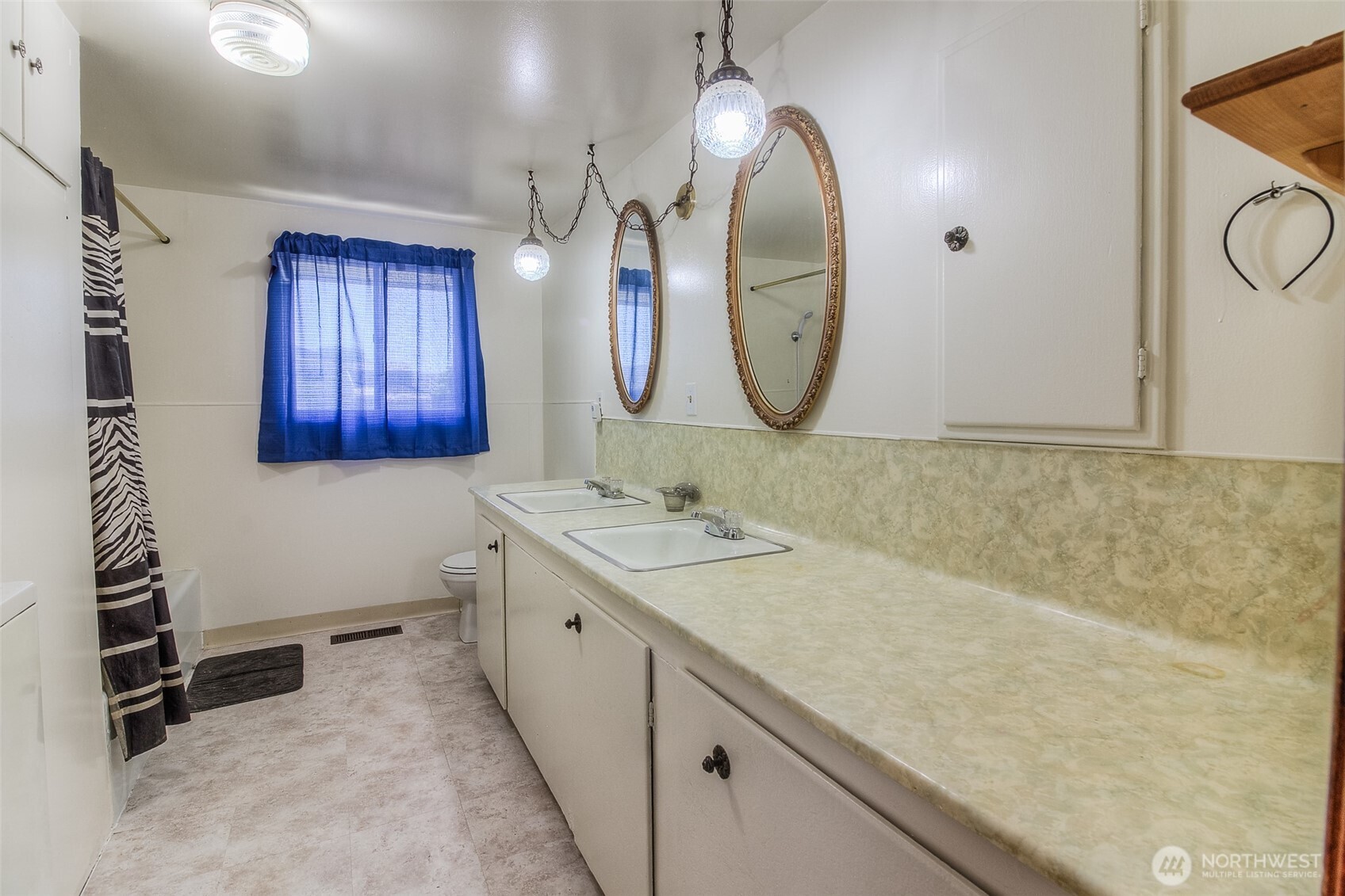 11704 Gilbert Road Property Photo 15