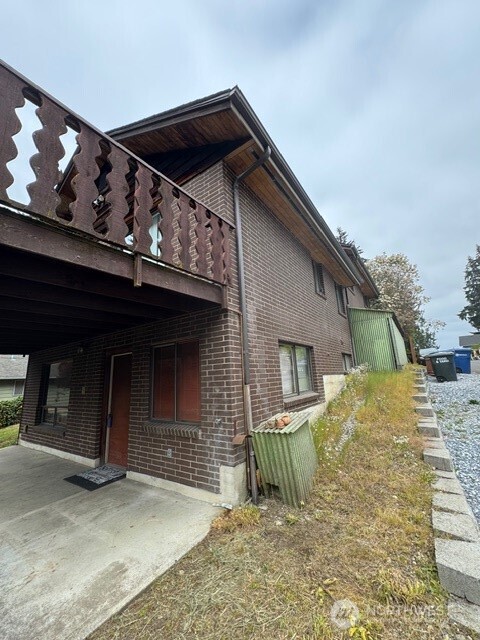 19021 46th Avenue Property Photo 17