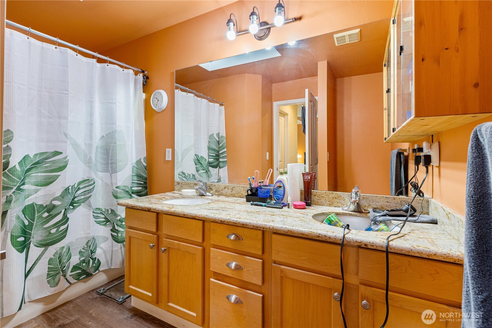 28104 Maple Ridge Way Property Photo 13