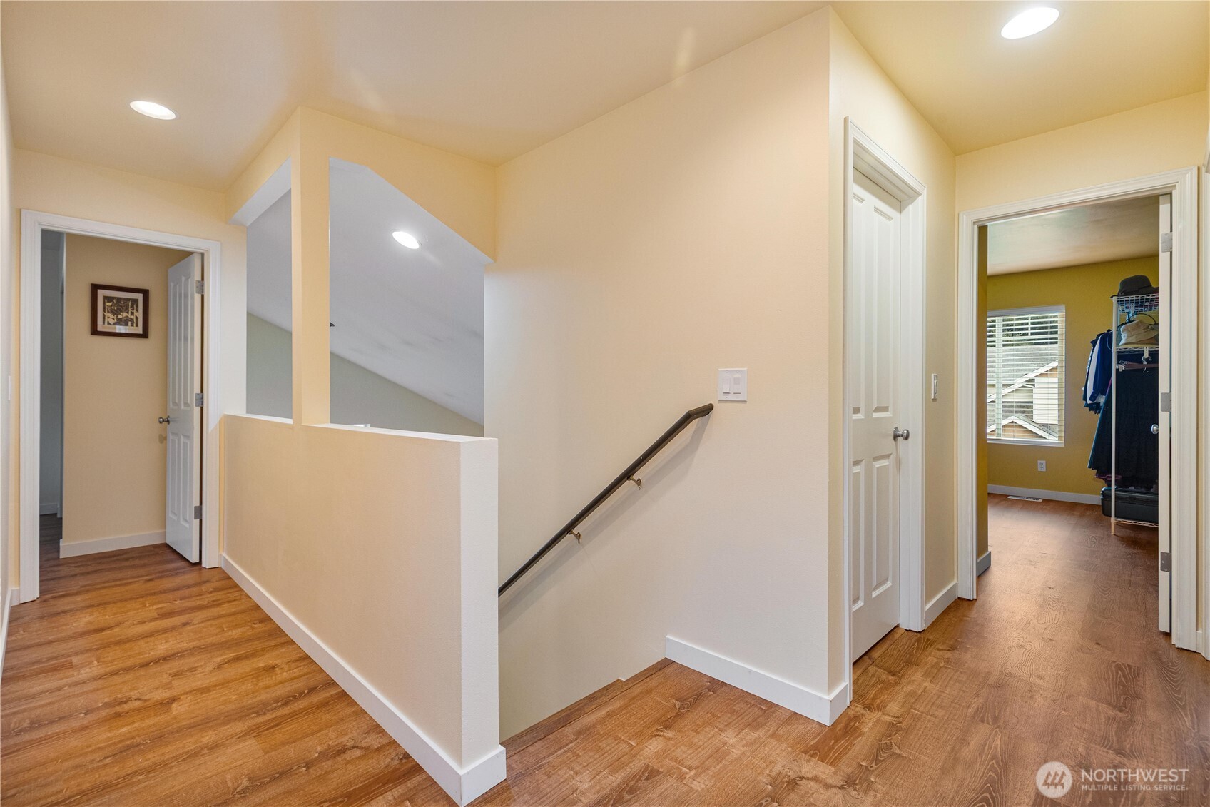 28104 Maple Ridge Way Property Photo 14