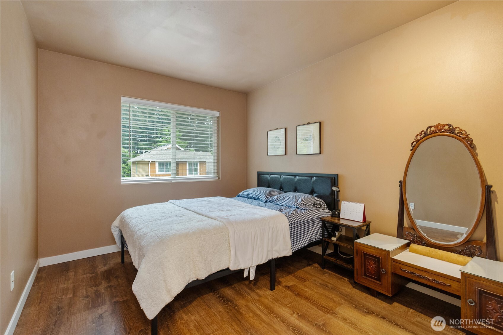 28104 Maple Ridge Way Property Photo 17