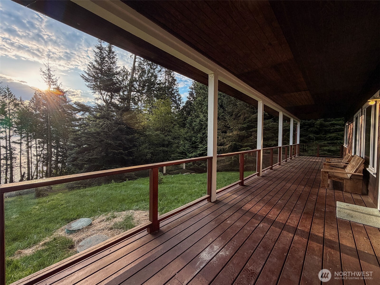 585 Deer Point Road Property Photo 8