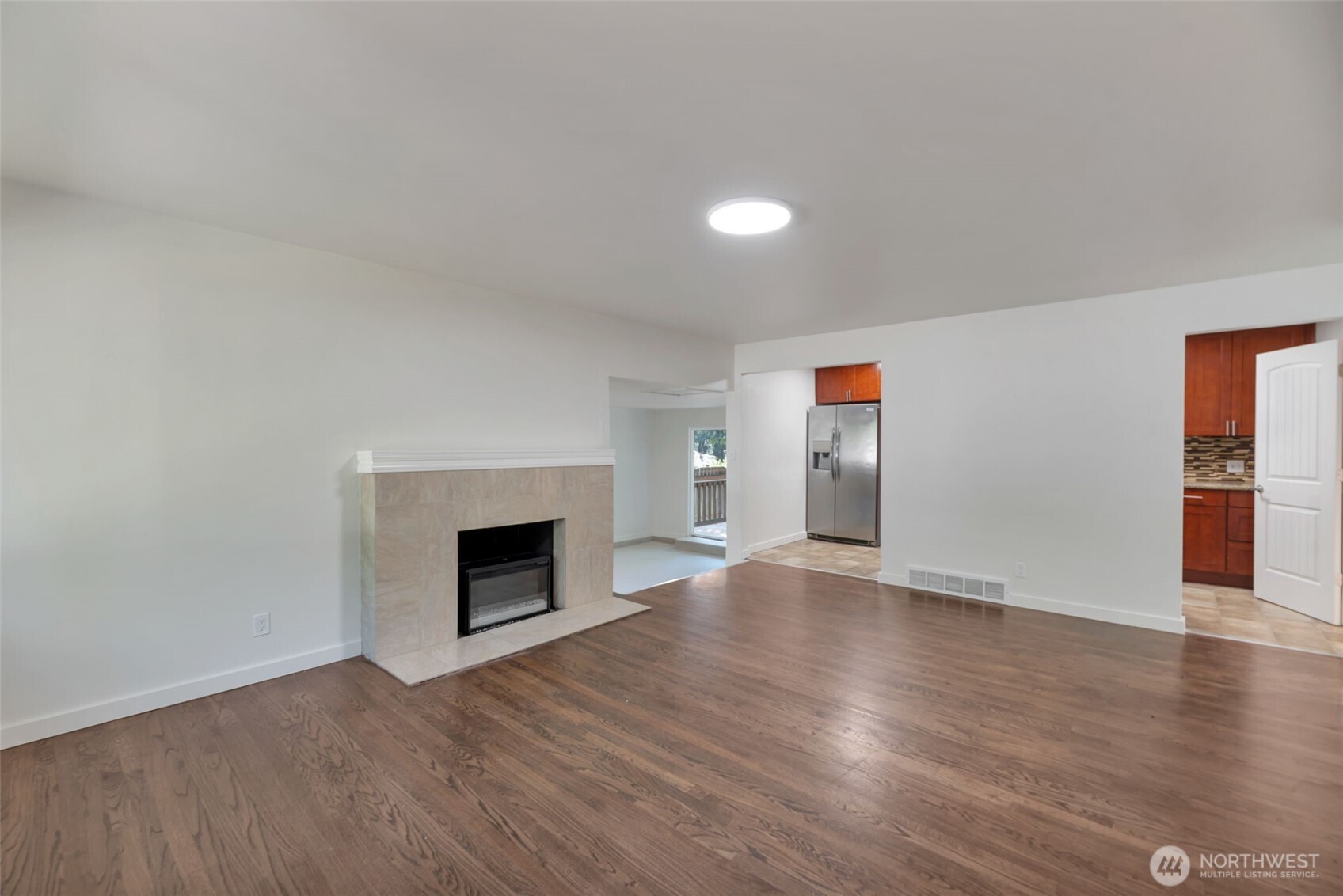 11229 29th Avenue Property Photo 3