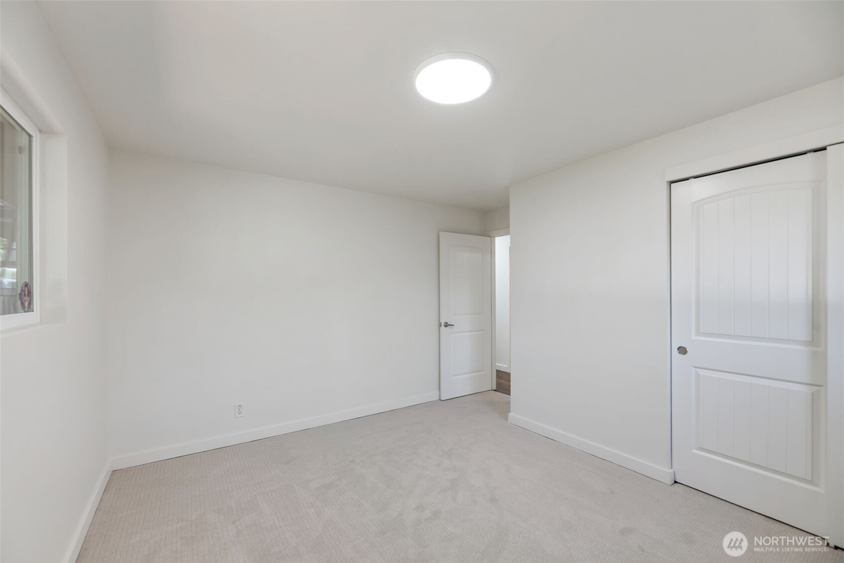 11229 29th Avenue Property Photo 12