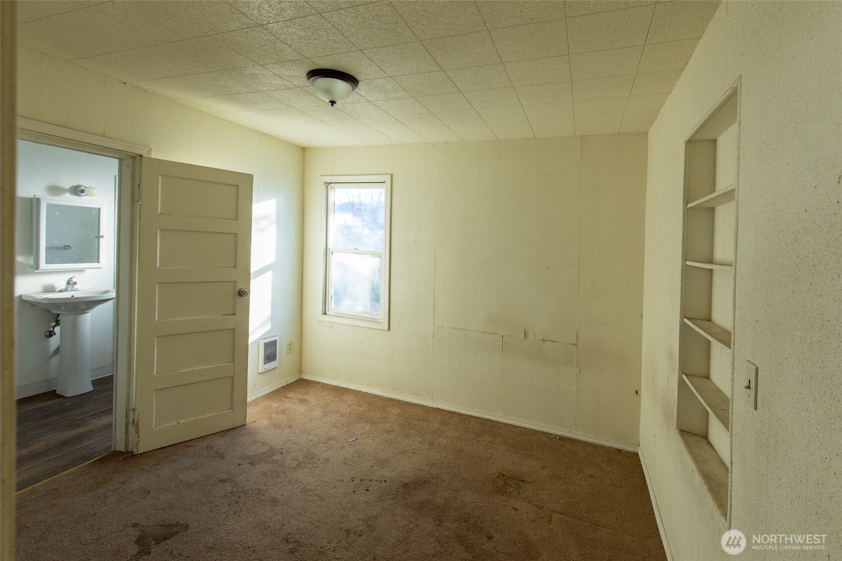 722 Jackson Street Property Photo 7