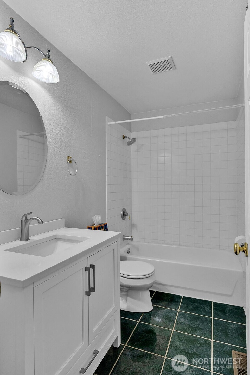 601 Tomeo Court Property Photo 15