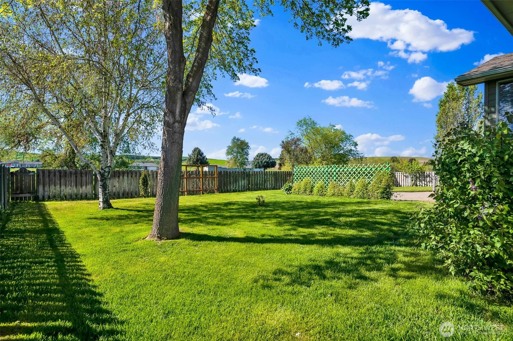 601 Tomeo Court Property Photo 32