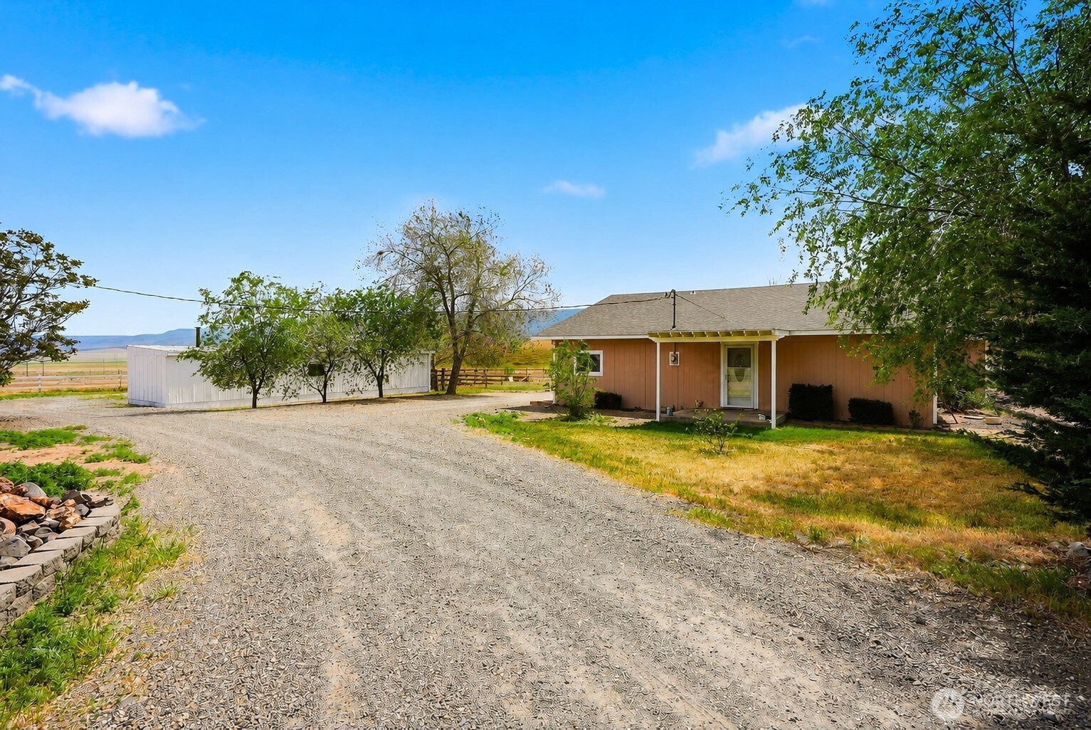16800 State Hwy 241 Property Photo 2