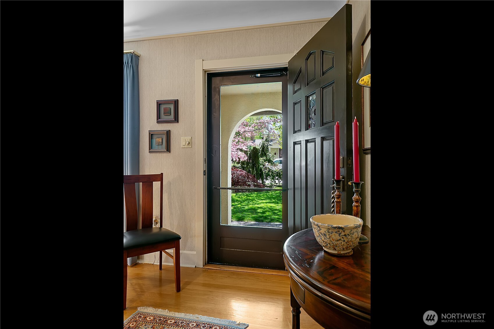 2907 W Yakima Avenue Property Photo 5