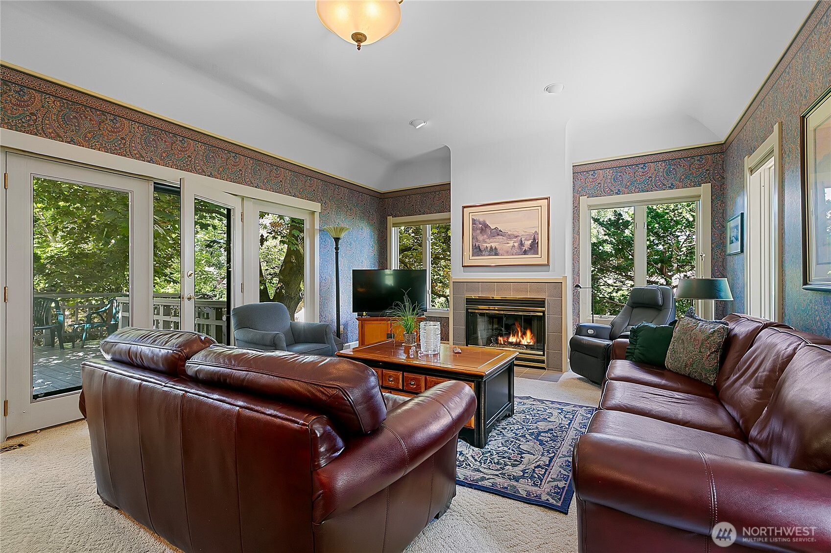 2907 W Yakima Avenue Property Photo 11