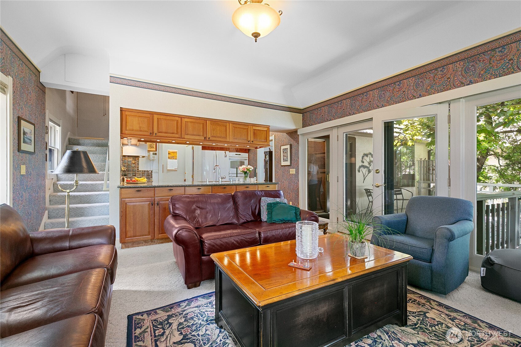 2907 W Yakima Avenue Property Photo 12