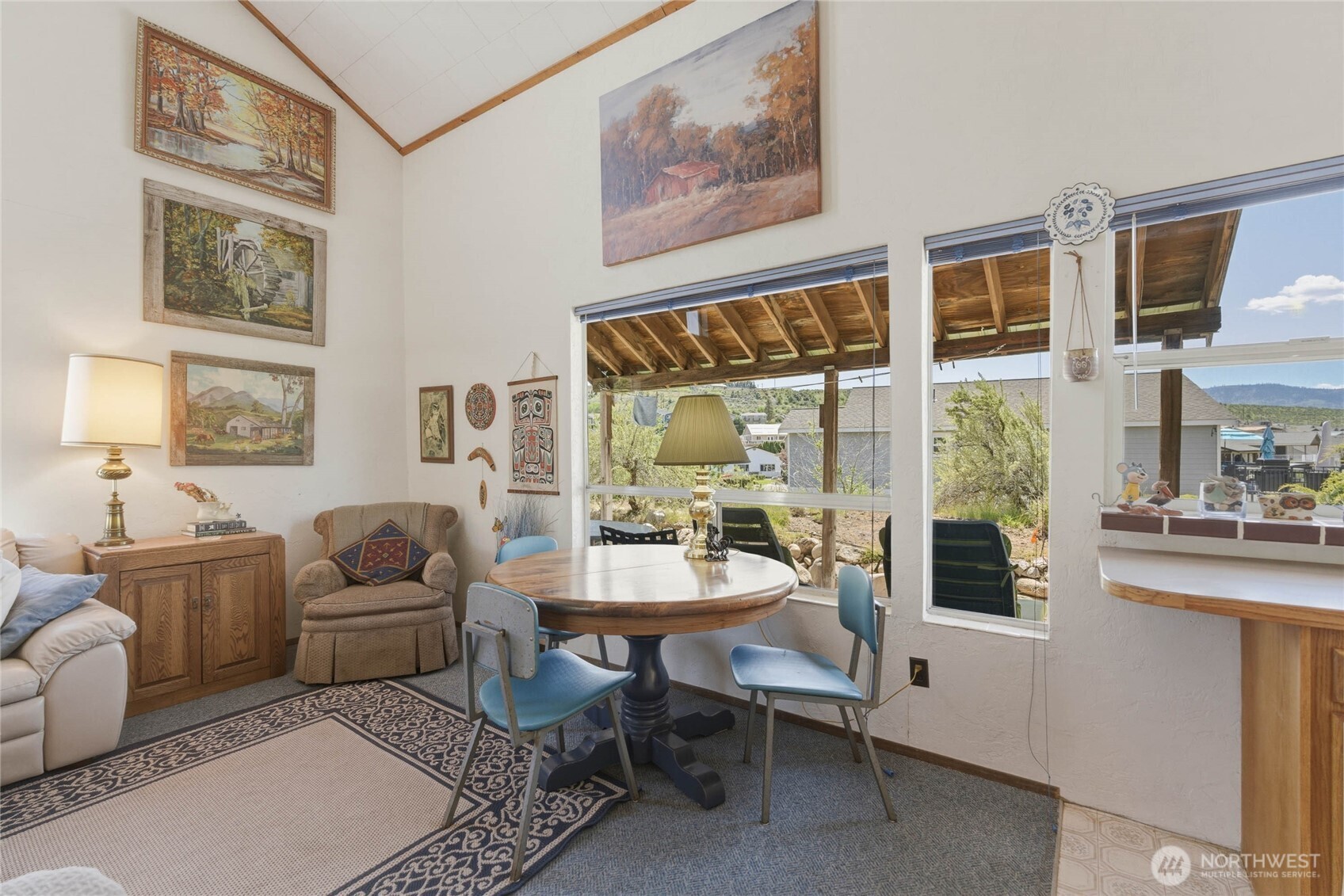 245 Lakeview Avenue Property Photo 7