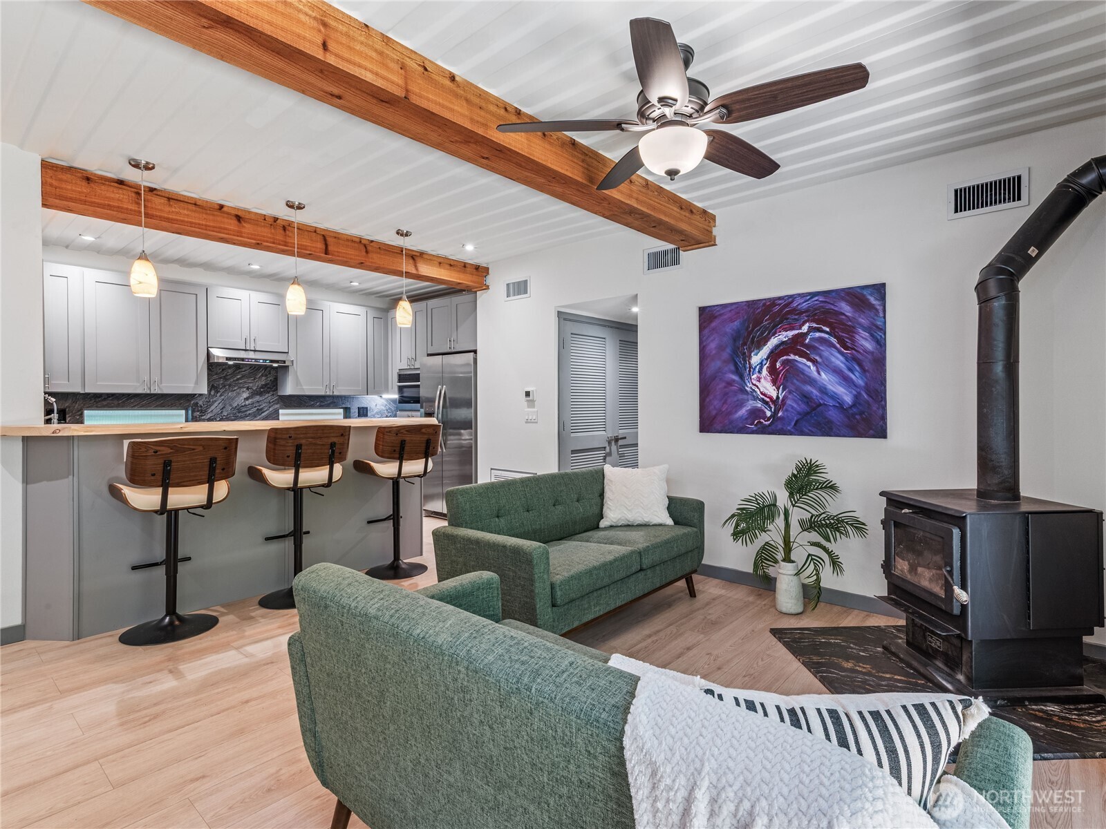 1152 49th Street Property Photo 5