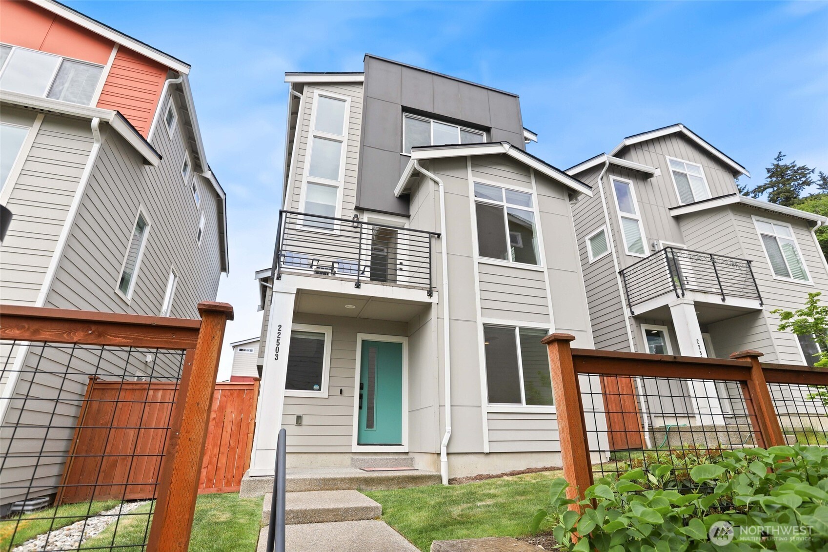 22503 70th Place Property Photo 1