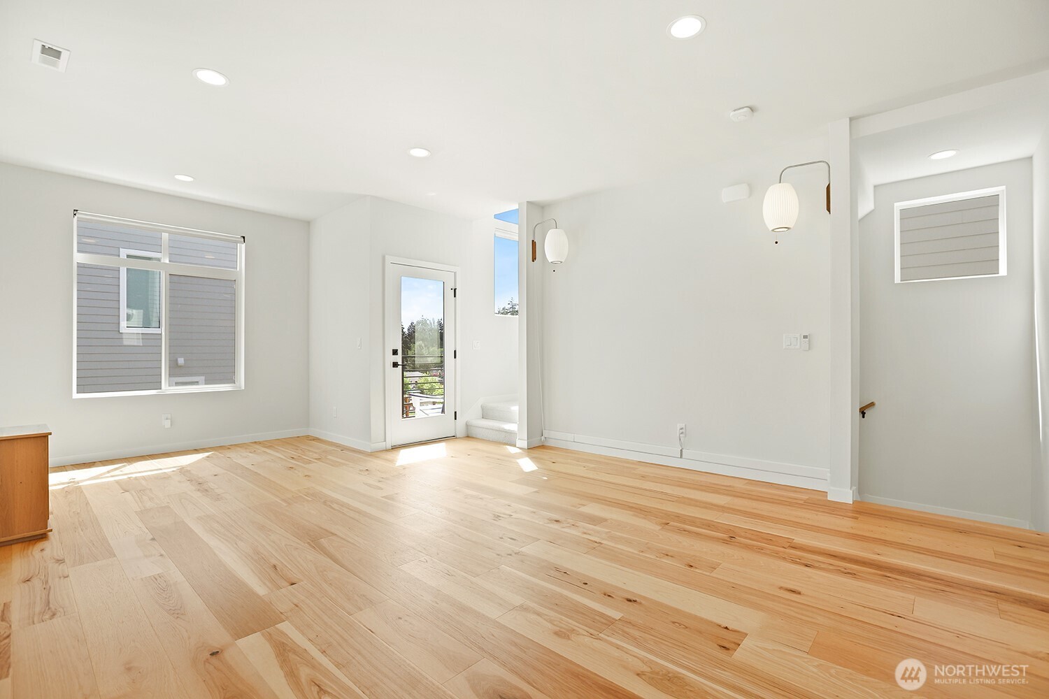 22503 70th Place Property Photo 7