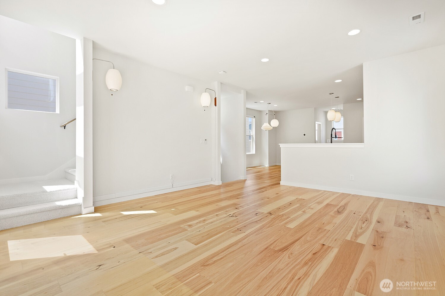 22503 70th Place Property Photo 8