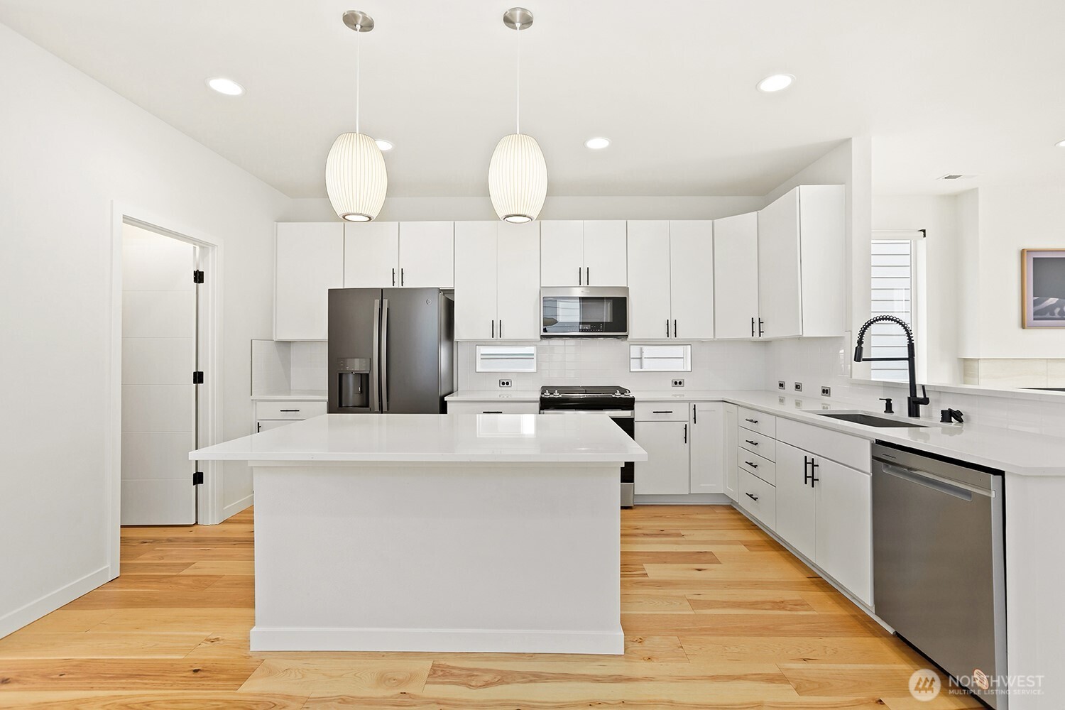 22503 70th Place Property Photo 11