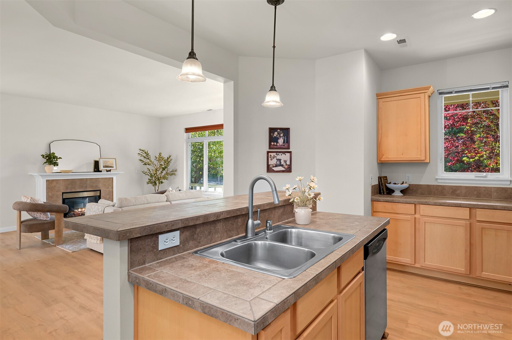 4716 Cordata Parkway Property Photo 14