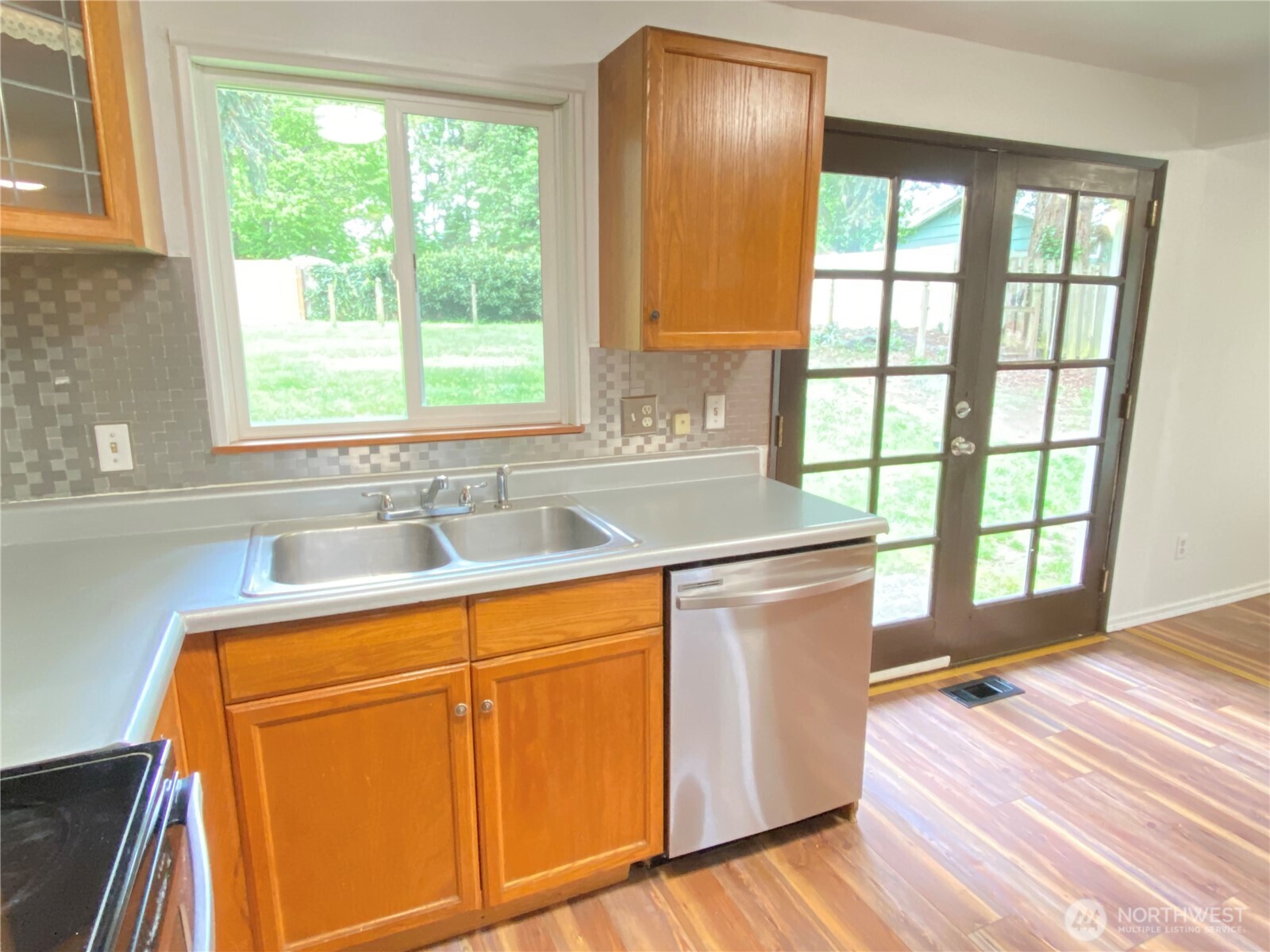 2822 College Street Property Photo 14