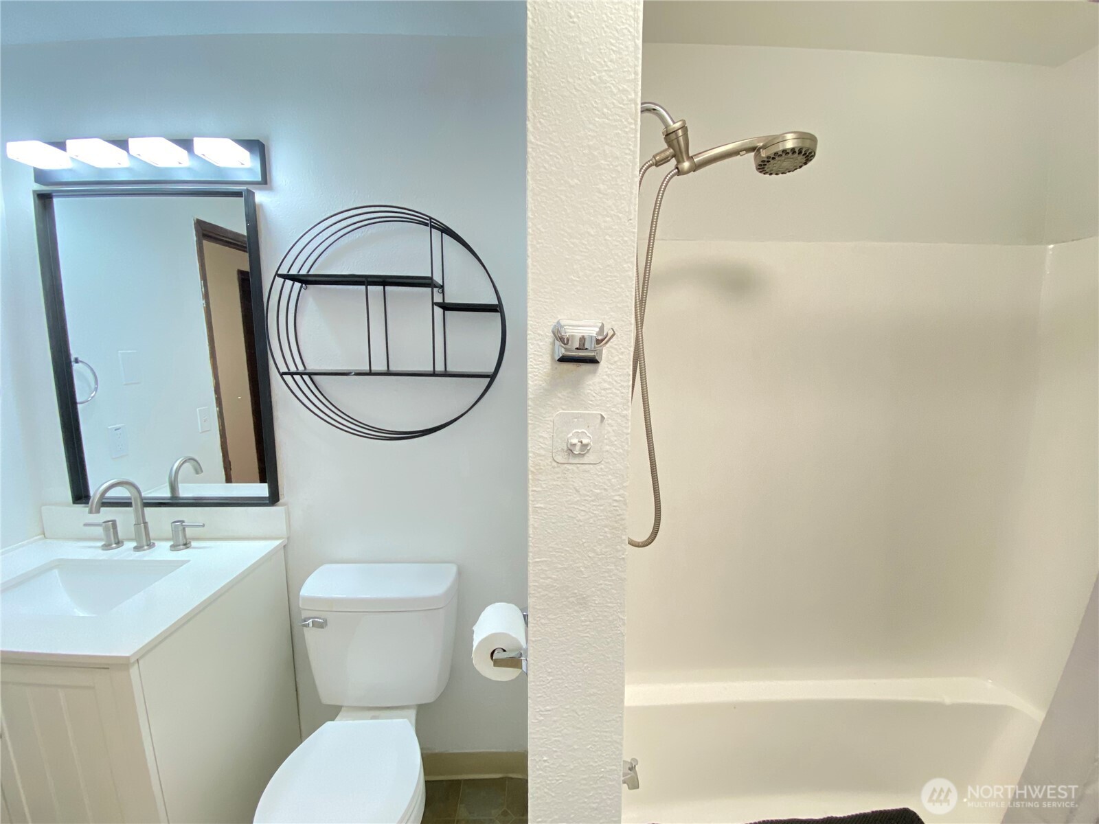 2822 College Street Property Photo 17