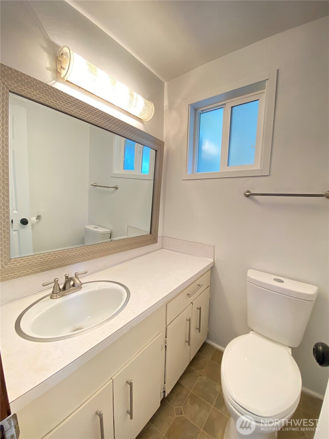 2822 College Street Property Photo 21