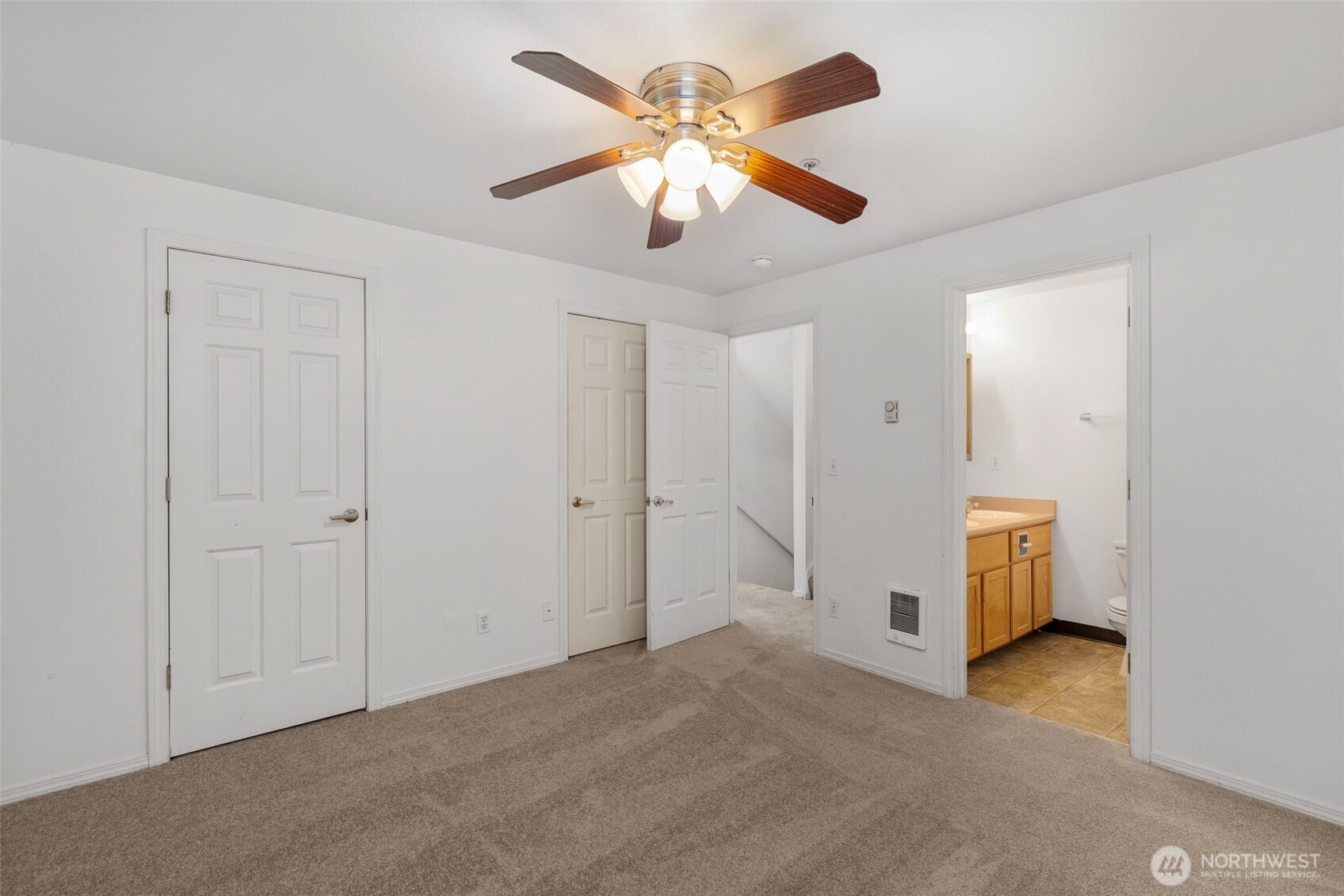 4719 Nw Walgren Drive 106 Property Photo 19