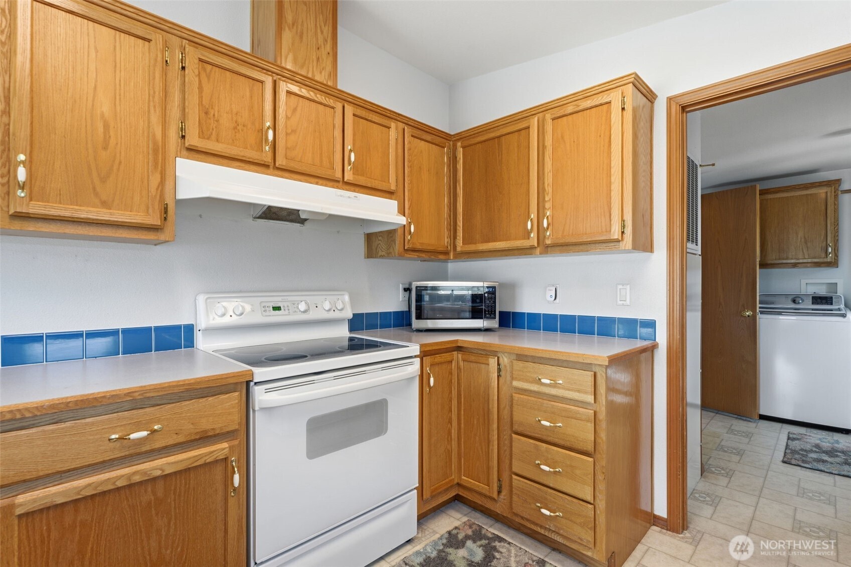207 Sw Airport Way Property Photo 14