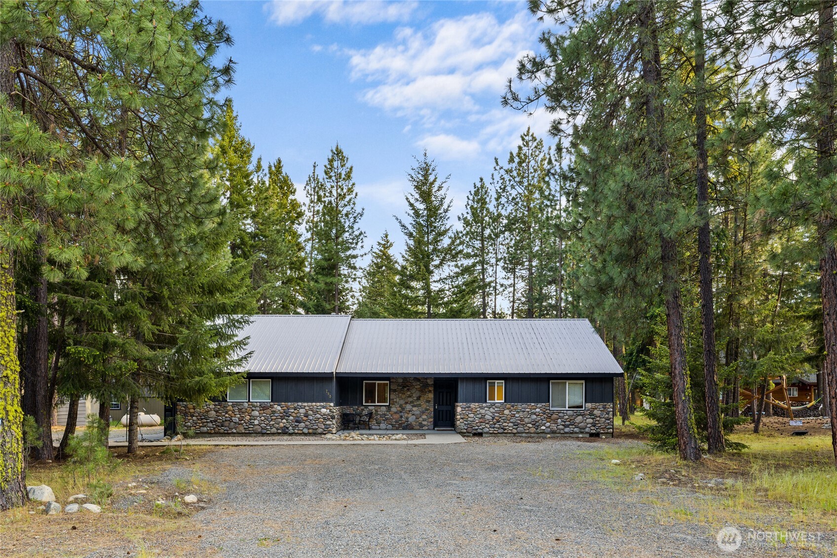 750 Evergreen Valley Loop Road Property Photo 1