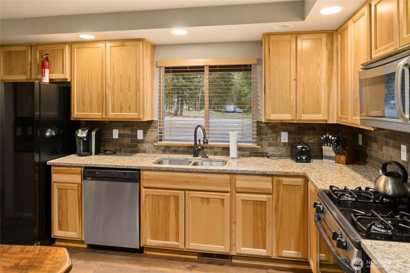 750 Evergreen Valley Loop Road Property Photo 15