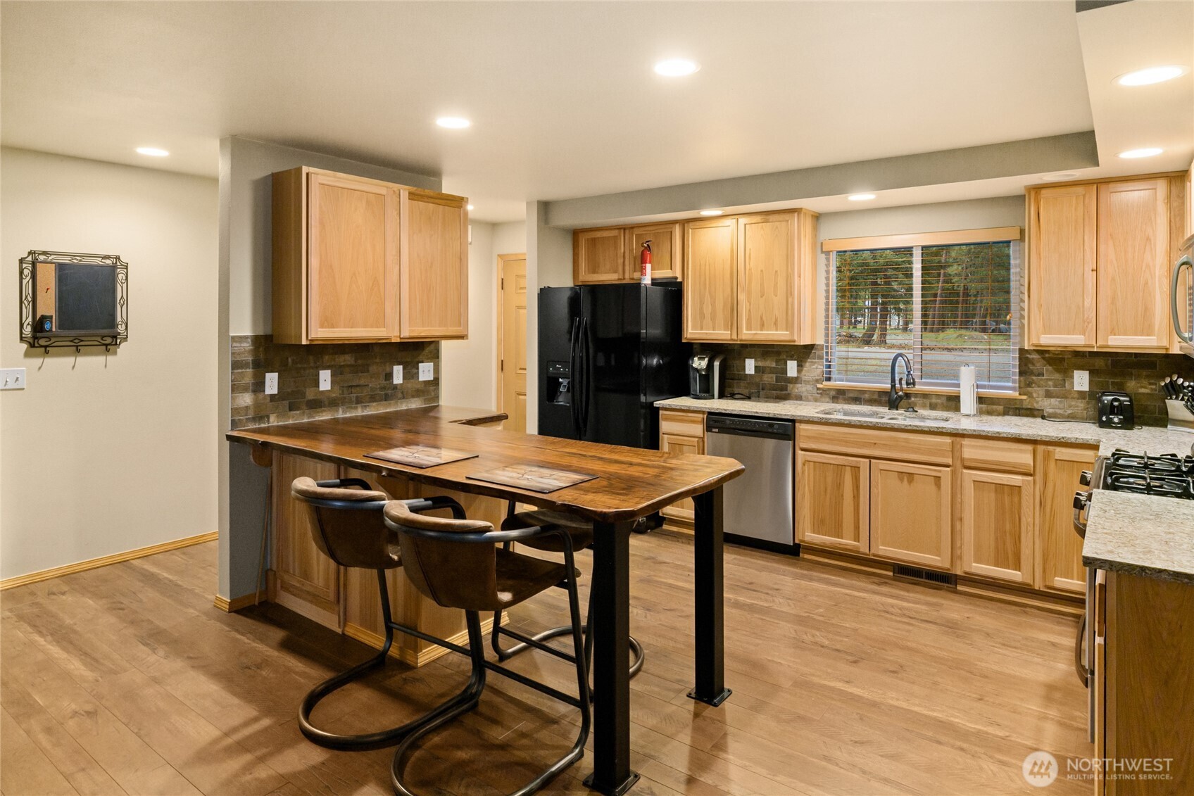 750 Evergreen Valley Loop Road Property Photo 16