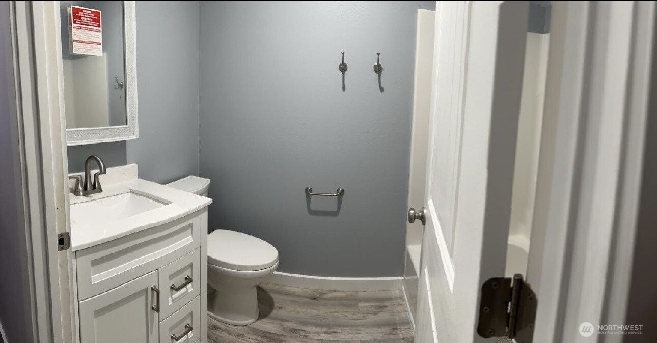1206 Crystal Lane Property Photo 14