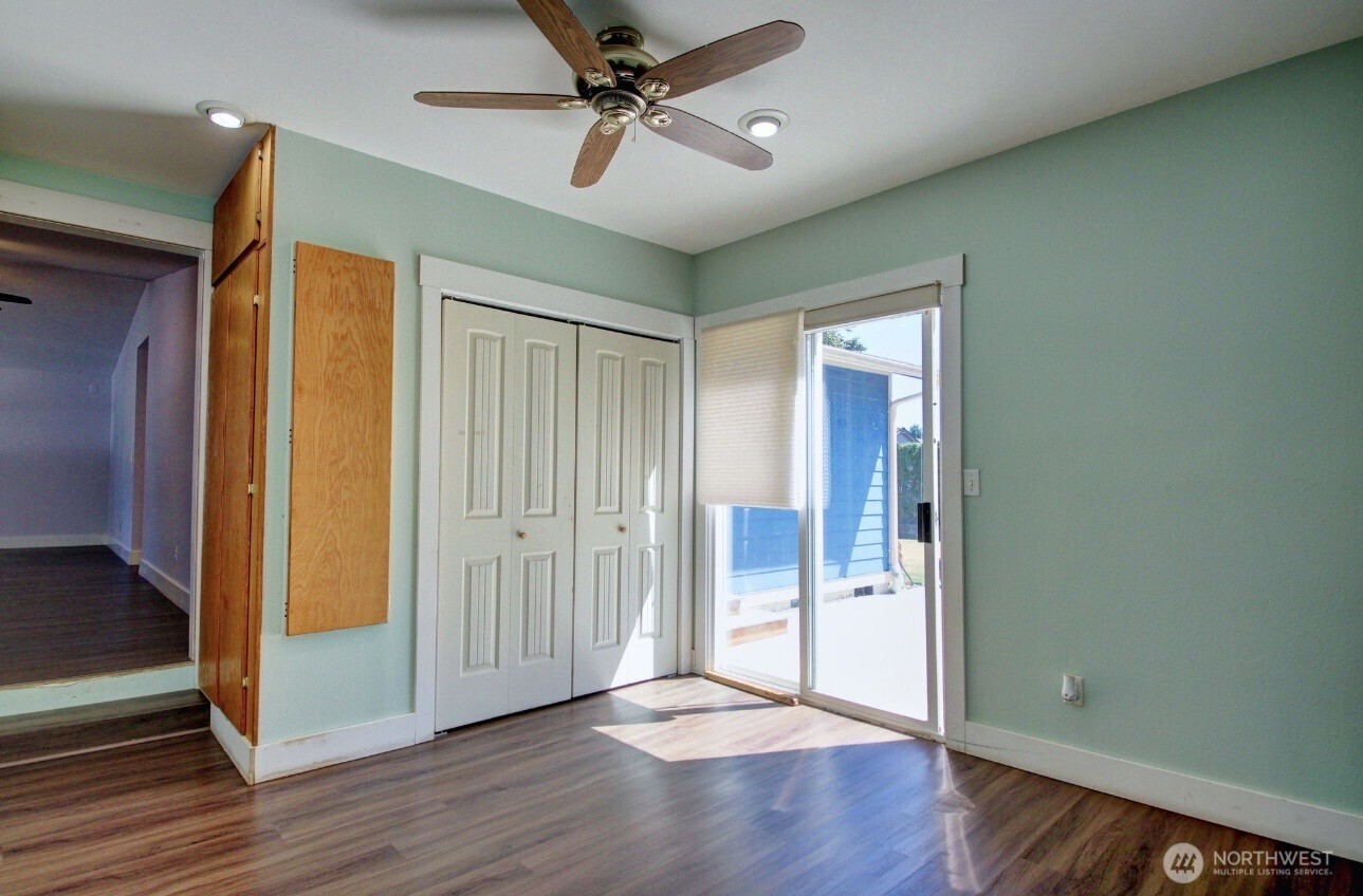 1206 Crystal Lane Property Photo 18
