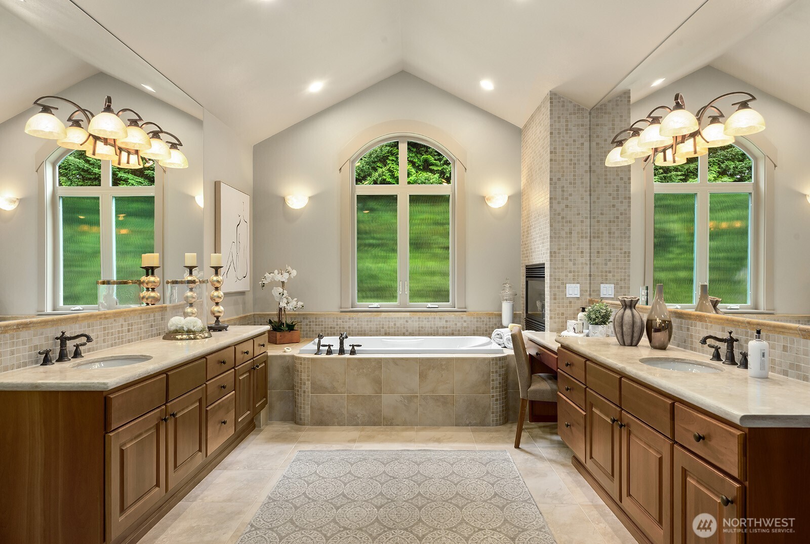 2112 104th Place Property Photo 10