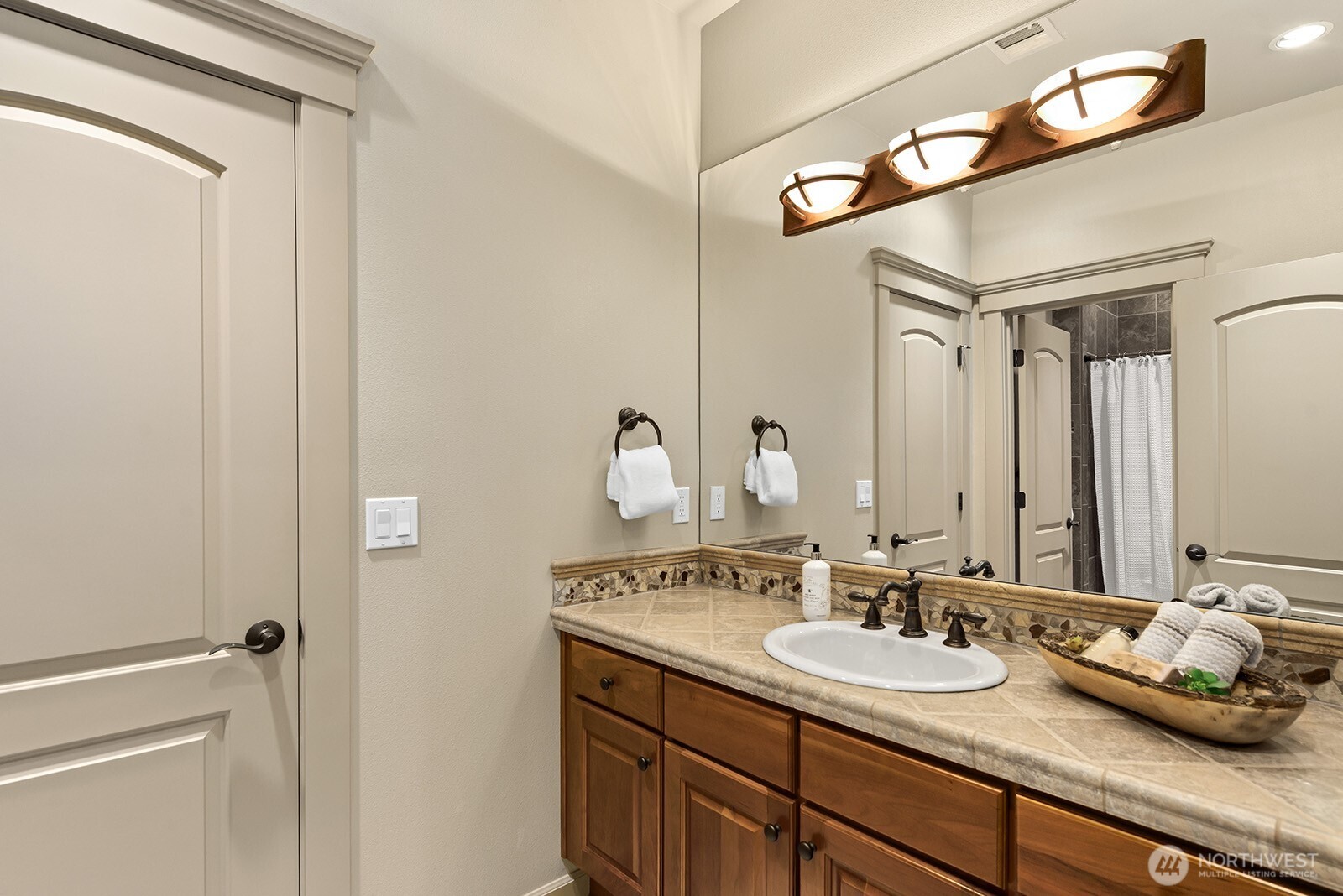 2112 104th Place Property Photo 24