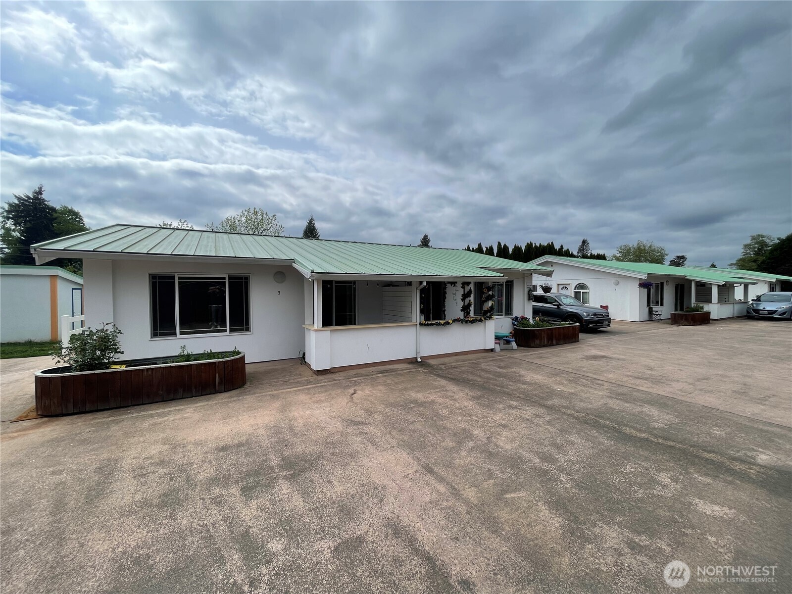 109 4th Avenue Property Photo 7